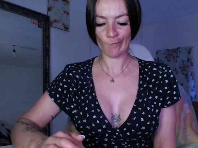 MissyDior webcam