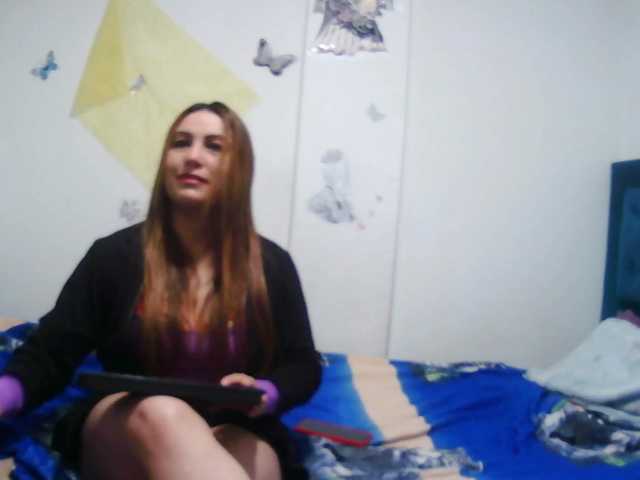 Addystuart- live cam on BongaCams