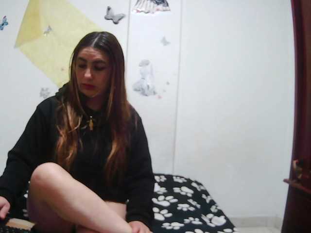 Addystuart- live cam on BongaCams