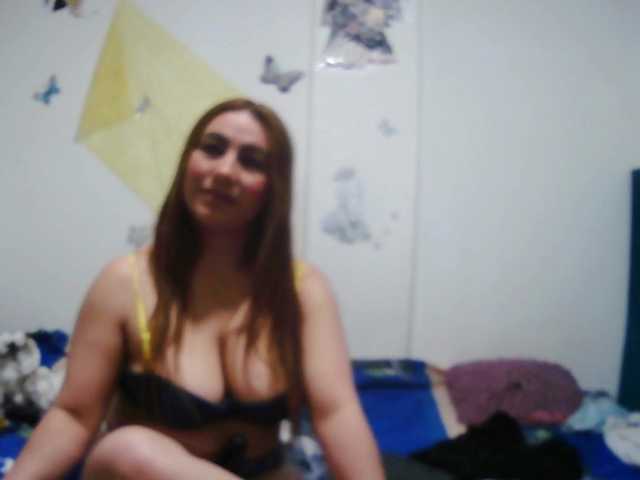Addystuart- live cam on BongaCams