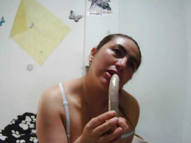 Addystuart- live cam on BongaCams