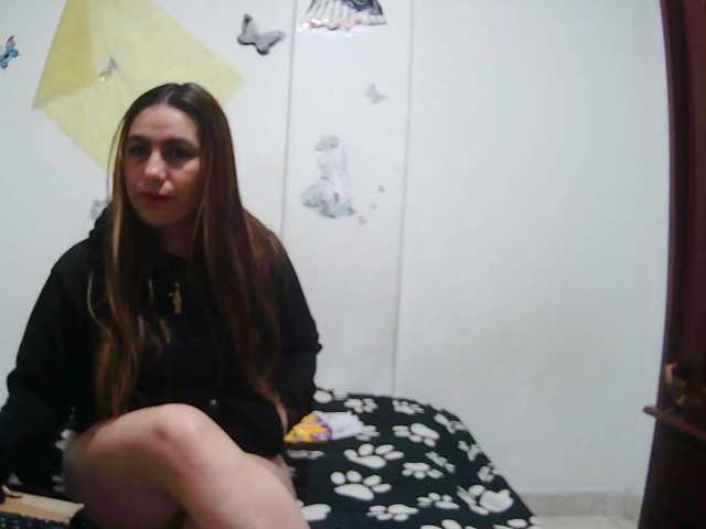 Addystuart- live cam on BongaCams