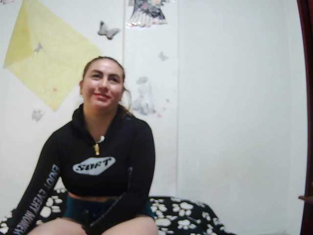 Addystuart- live cam on BongaCams