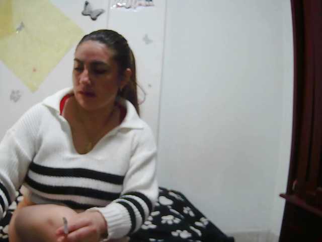 Addystuart- live cam on BongaCams