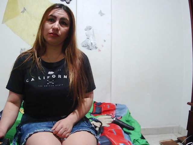 Addystuart- live cam on BongaCams