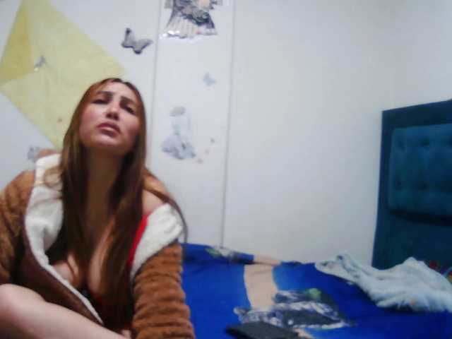 Addystuart- live cam on BongaCams