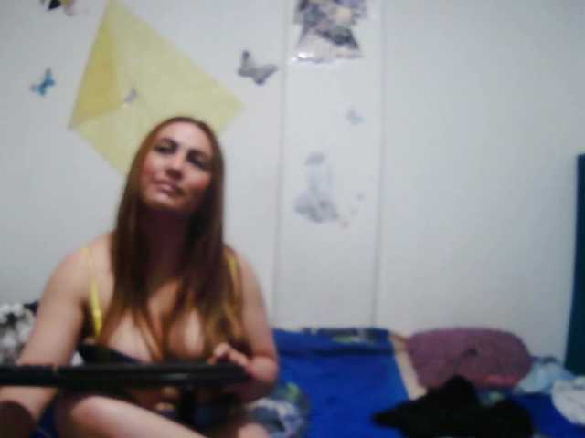 Addystuart- live cam on BongaCams
