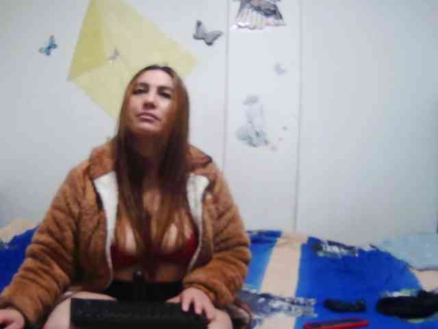 Addystuart- Addystuart-