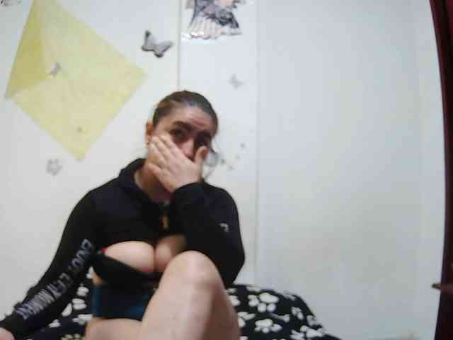 Addystuart- webcam