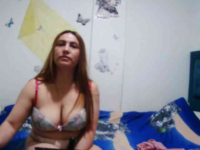 Addystuart- Addystuart-