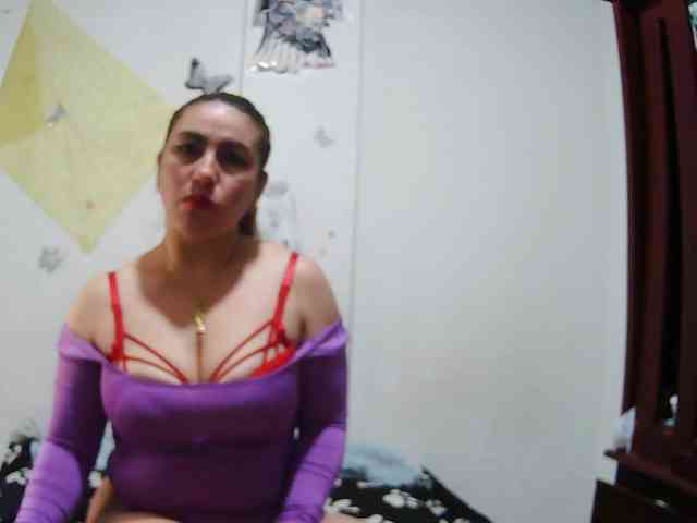Addystuart- webcam