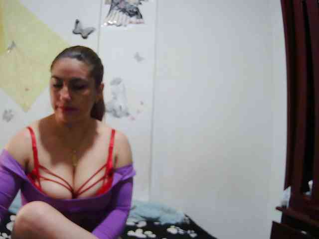 Addystuart- webcam