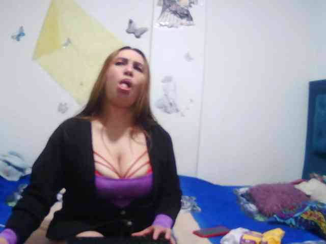 Addystuart- webcam