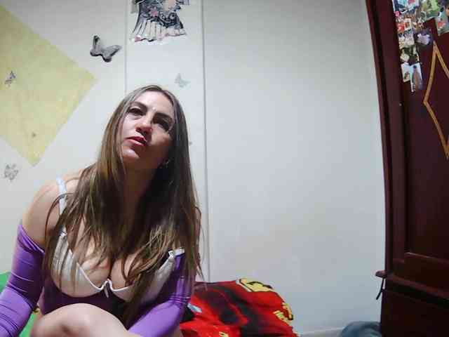 Addystuart- webcam