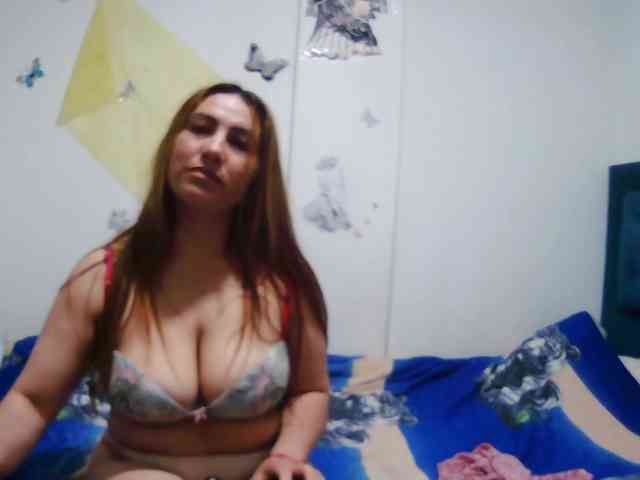 Addystuart- Addystuart-