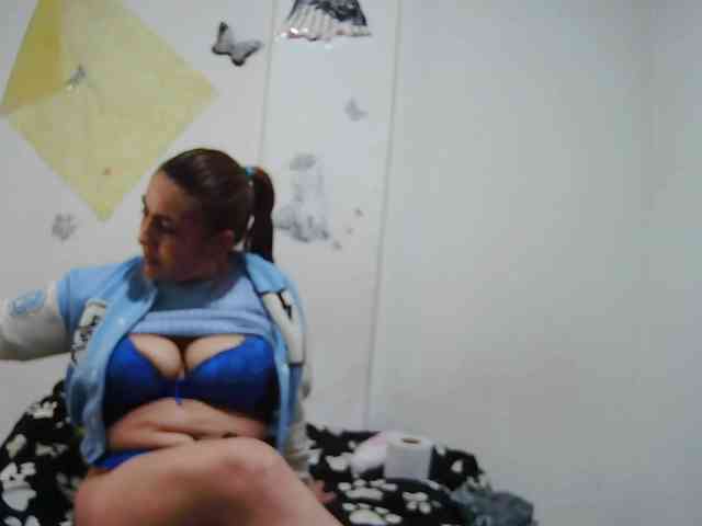 Addystuart- webcam