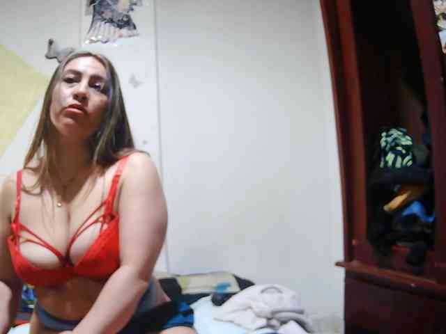 Addystuart- webcam