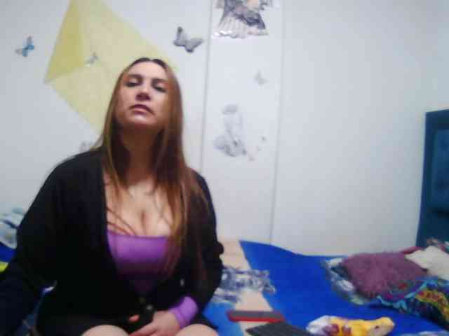 Addystuart- webcam