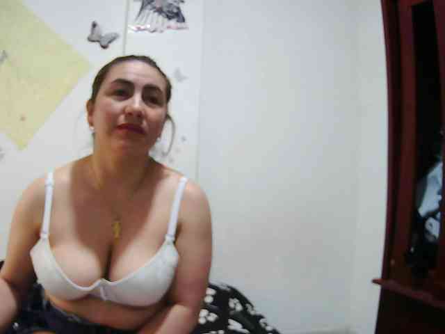 Addystuart- webcam