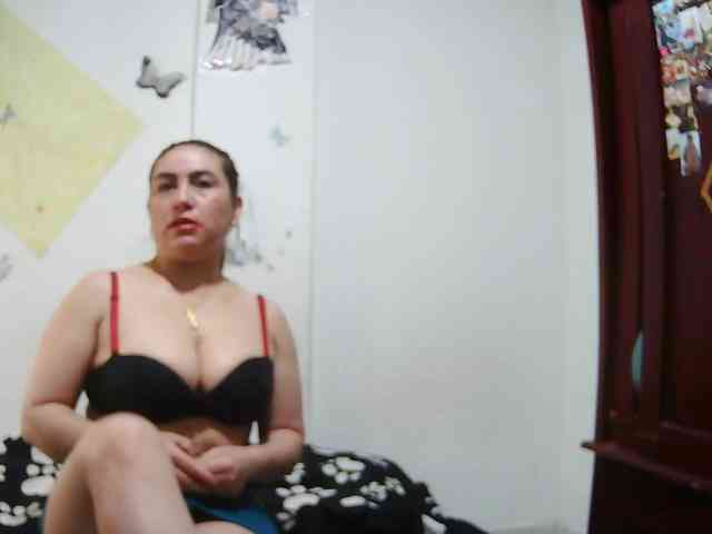 Addystuart- webcam