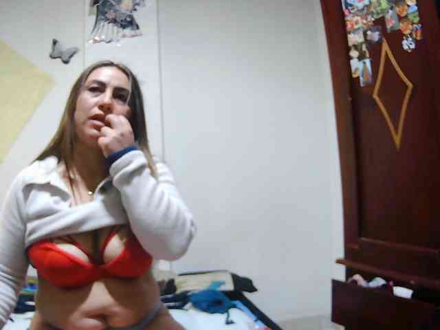 Addystuart- Addystuart-