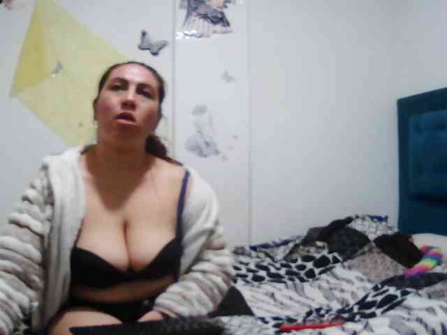 Addystuart- webcam