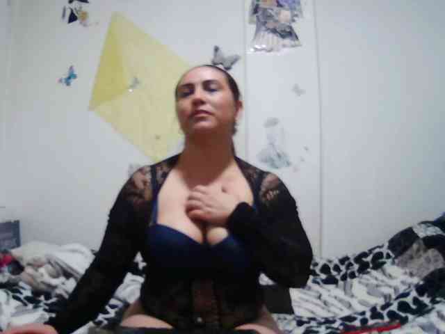 Addystuart- webcam