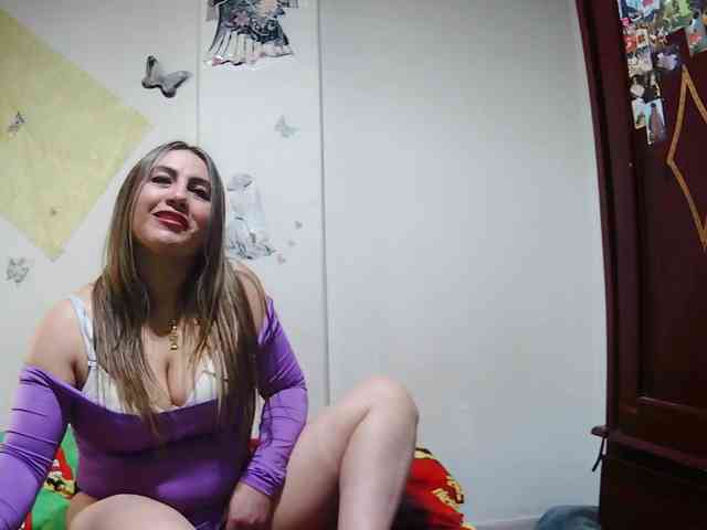 Addystuart- webcam
