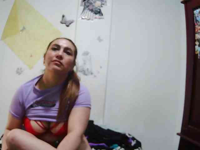 Addystuart- webcam