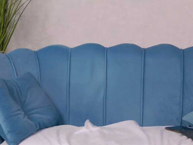 PeachyPixiee