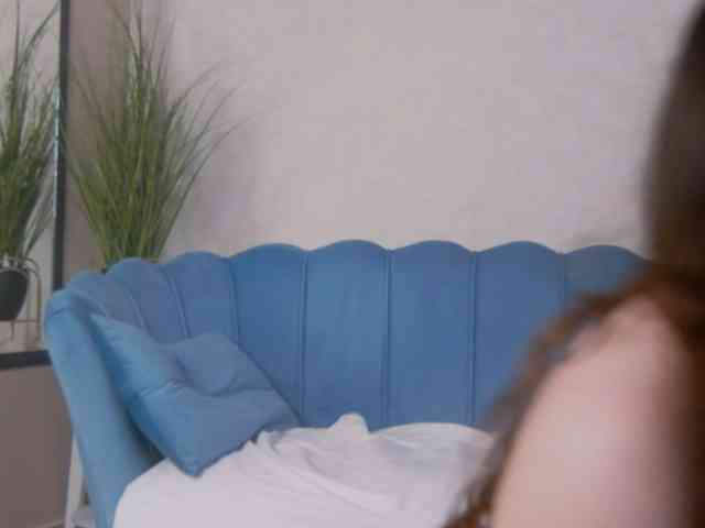 PeachyPixiee