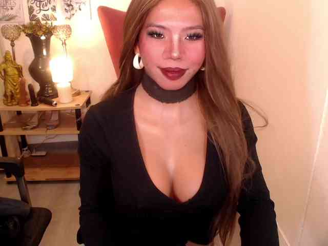 HeavenlyGoddesses Sex Cam Show