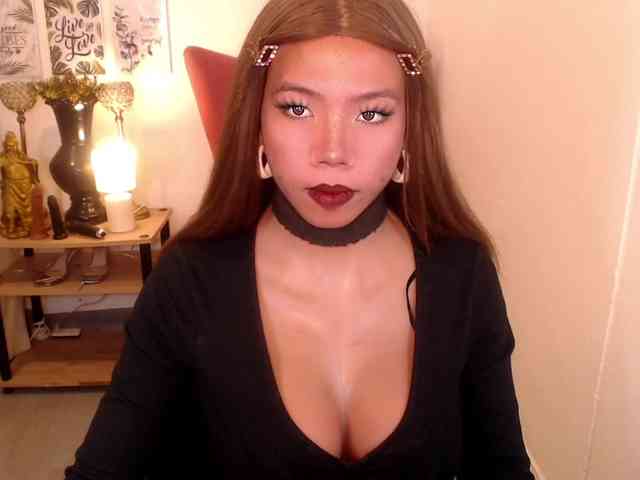 HeavenlyGoddesses Sex Cam Show