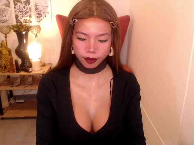 HeavenlyGoddesses Sex Cam Show