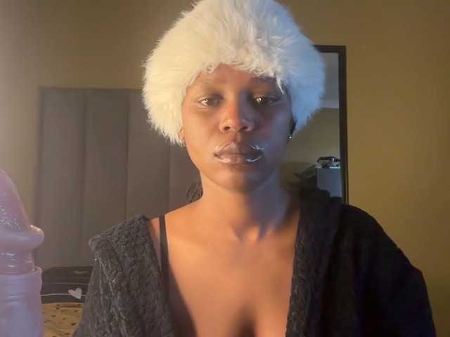 SexyBaddie live cam on BongaCams