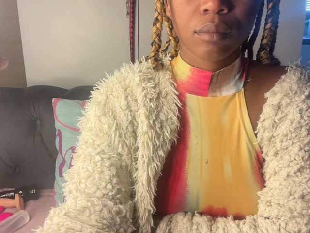 SexyBaddie live cam on BongaCams