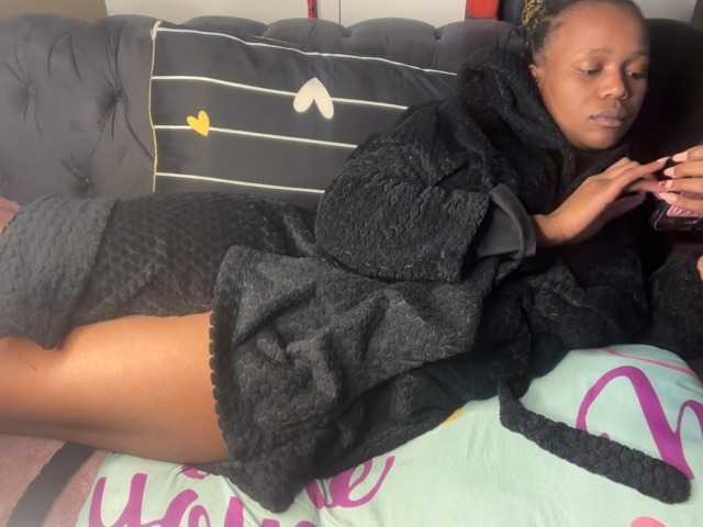 SexyBaddie live cam on BongaCams
