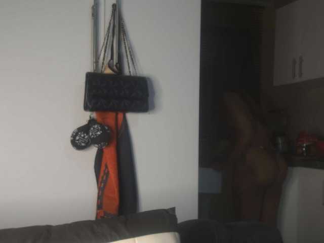 SexyBaddie live cam on BongaCams