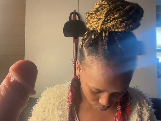 SexyBaddie live cam on BongaCams