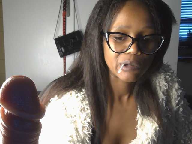 SexyBaddie live cam on BongaCams