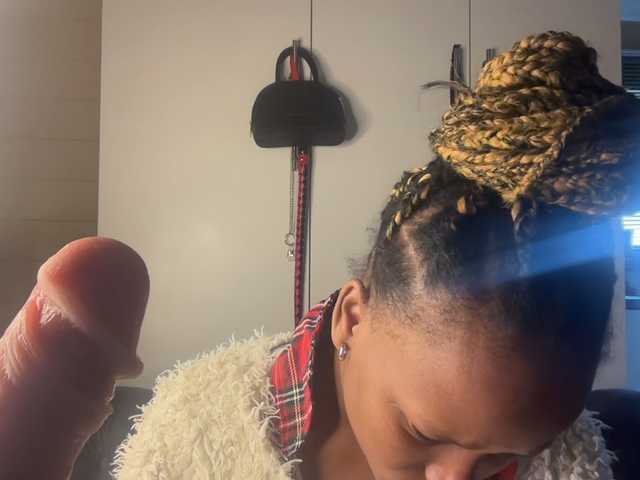 SexyBaddie live cam on BongaCams