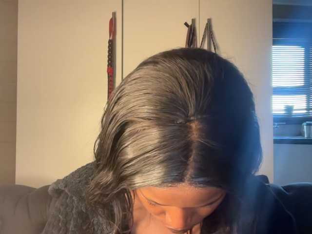 SexyBaddie live cam on BongaCams