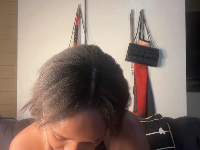 SexyBaddie live cam on BongaCams