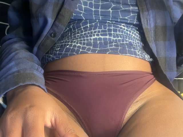 SexyBaddie live cam on BongaCams
