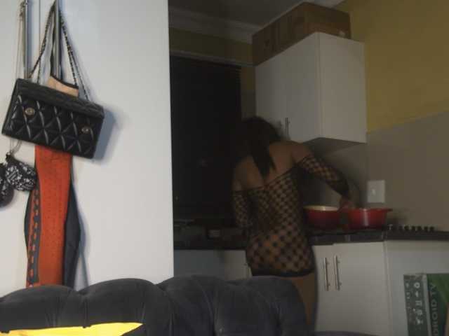SexyBaddie live cam on BongaCams
