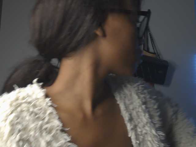 SexyBaddie live cam on BongaCams