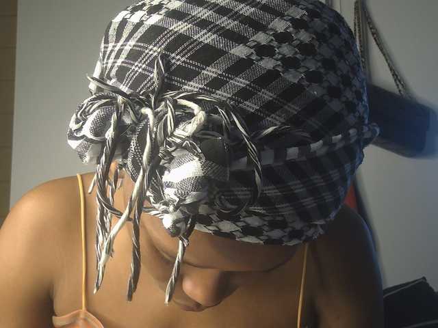 SexyBaddie live cam on BongaCams