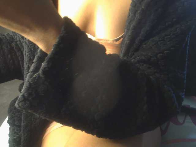 SexyBaddie live cam on BongaCams