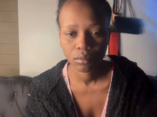 SexyBaddie live cam on BongaCams