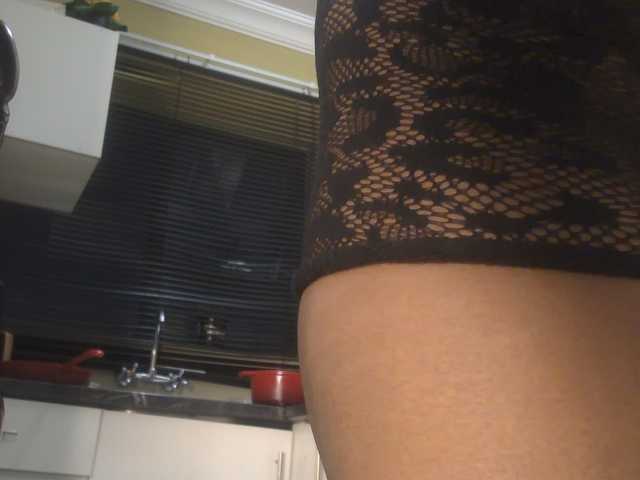 Sexyasszeee live cam preview